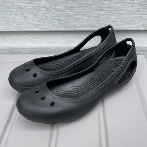 CROCS Kadee Ballet Flats Black Slip On Shoes Cutout Detaild Size 7 Women’s